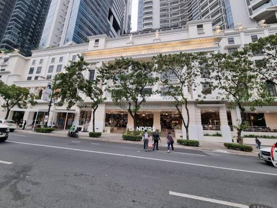 Luxestaysmnl Coastal Chic Netflx 380Mbps Pool Bgc Manila Exterior photo