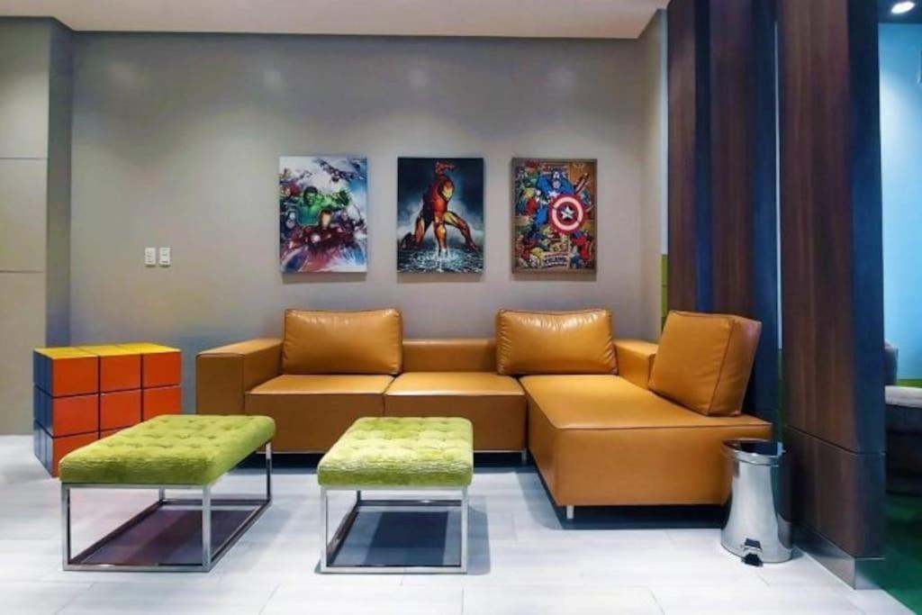 Luxestaysmnl Coastal Chic Netflx 380Mbps Pool Bgc Manila Exterior photo