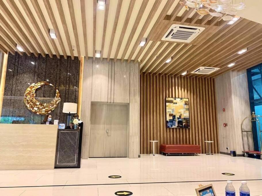 Luxestaysmnl Coastal Chic Netflx 380Mbps Pool Bgc Manila Exterior photo